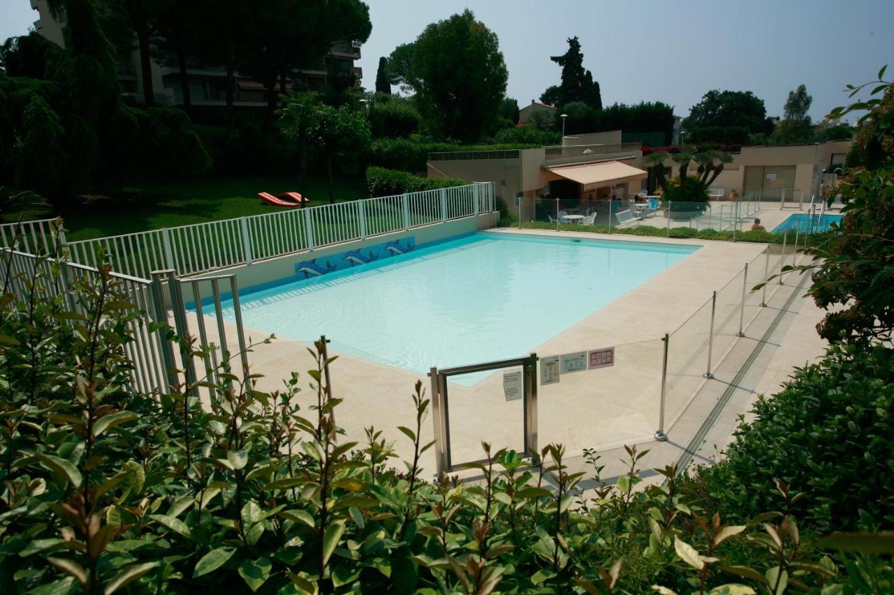 Magniolias - Residence Calme Avec Piscine, Tennis & Jardin Antibes Bagian luar foto