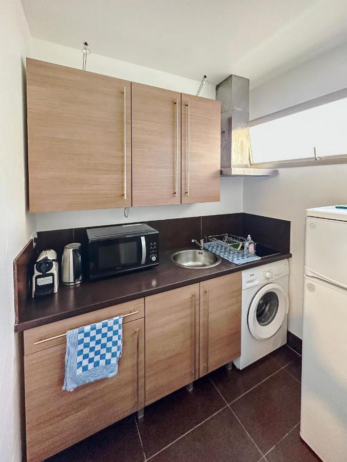 Magniolias - Residence Calme Avec Piscine, Tennis & Jardin Antibes Bagian luar foto
