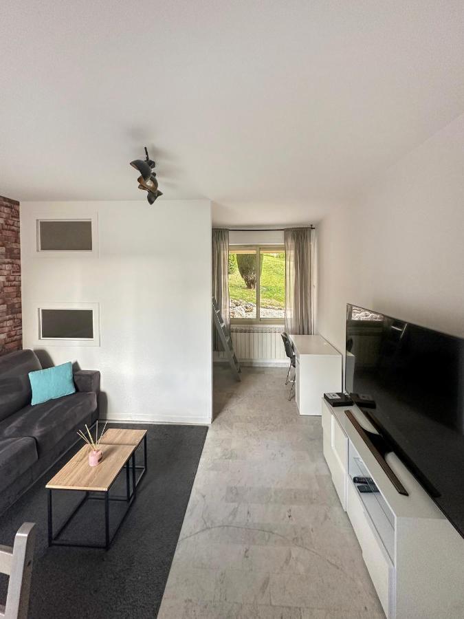 Magniolias - Residence Calme Avec Piscine, Tennis & Jardin Antibes Bagian luar foto
